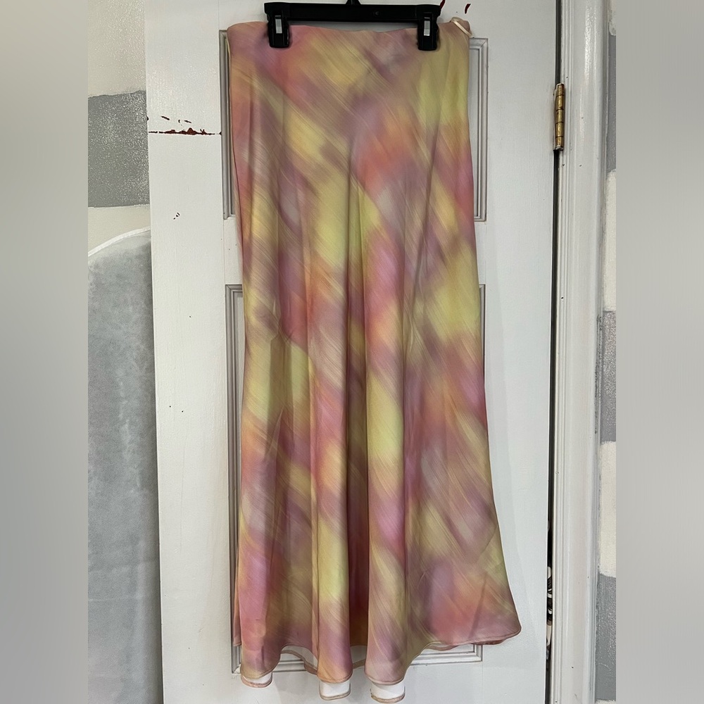 ZARA SATIN COLORFUL SKIRT